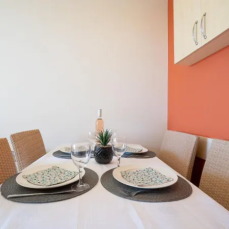 L'esquinade - P6 323- Place Des Pecheurs By Interhome Appartement *