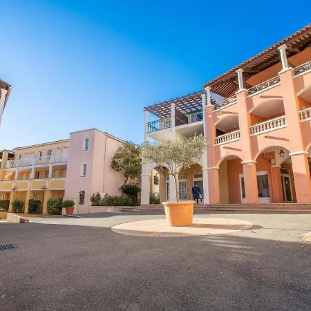 Lägenhet Village Cap Esterel - L'esquinade-24 By Interhome *